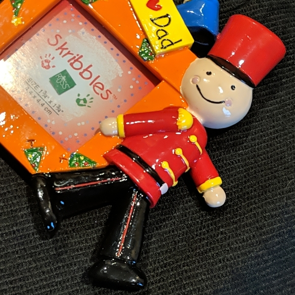 "I ❤️ Dad" Ornament - Picture 8 of 9